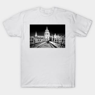 St Paul's Cathedral London Millennium Bridge T-Shirt